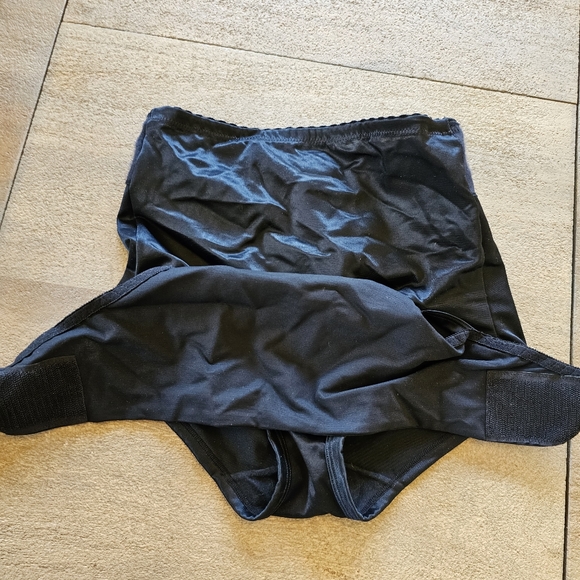 Leonisa Firm Compression Postpartum Panty with Adjustable Belly Wrap sz S - Picture 4 of 16